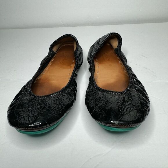 Tieks flats size 8 - Picture 3 of 9